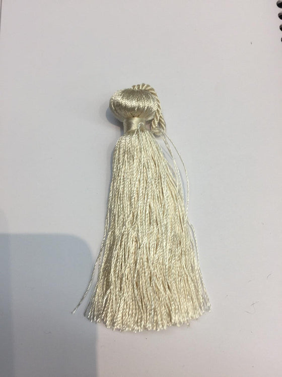 100 pieces simple Off-White Key tassel perfect for runners pillows keychains